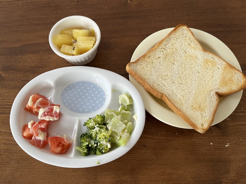 2歳児，朝ごはん，朝食，普通，幼児，リアル，簡単